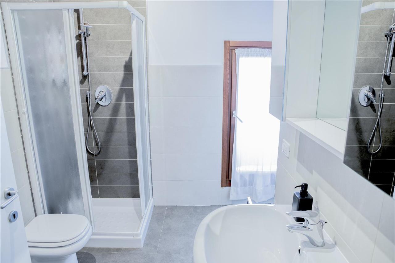 Vicolo J. Da Ponte - Bassano Centro Storico Apartment Bassano del Grappa Luaran gambar